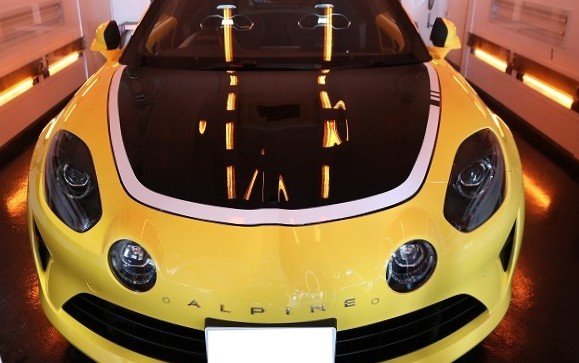 ルノー・アルピーヌA110にセラミックコーティングを施工