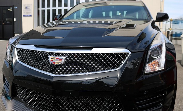 キャデラック・ATSにガラスコーティングを施工