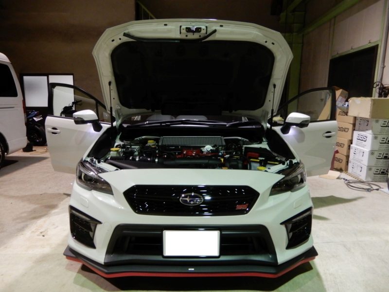 スバルWRXにデッドニング施工&フォーカルスピーカー取付けて音質アップ♪
