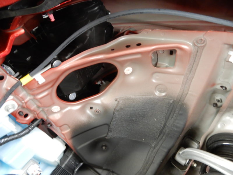 Lexus Rc にタイヤハウスデットニングを施行させていただきました カーオーディオ デッドニング施工実績cbiic