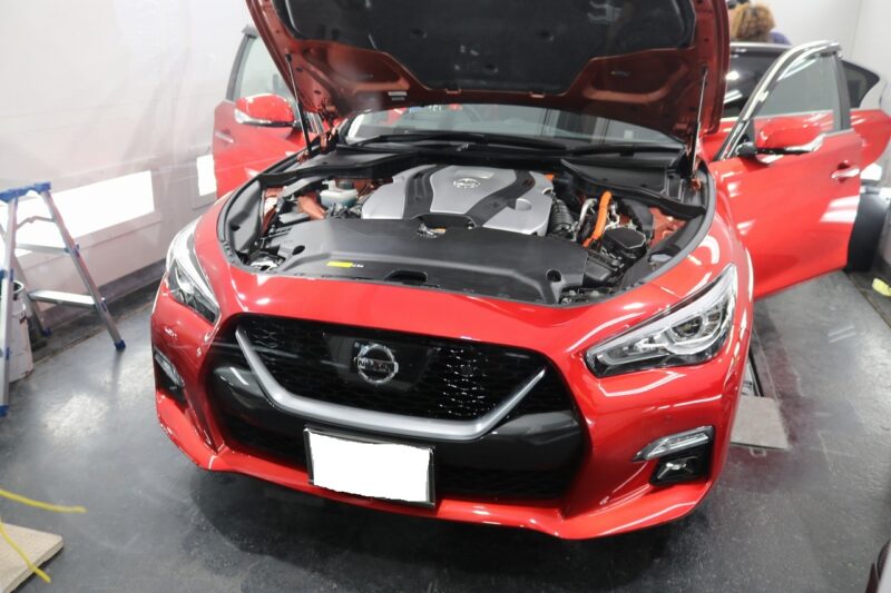 日産スカイラインにフルデッドニング施工させていただきました!