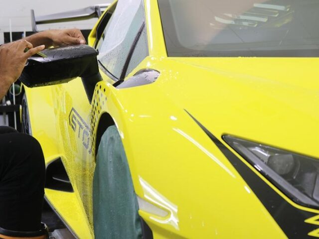 ランボルギーニSTOにプロテクションフィルムの施工 XPEL 東京都 千葉県 スーパーカー3 - トータルカービューティIIC ランボルギーニSTOにプロテクションフィルムの施工 XPEL 東京都 千葉県 スーパーカー3