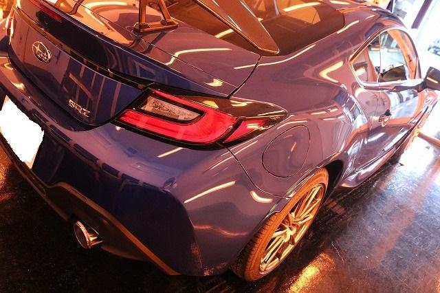 スバルBRZ カーコーティング 遠赤ブース2
