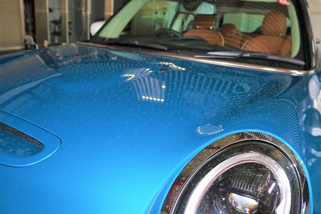 埼玉県吉川市よりお越しの新車ミニにセラミックカーコーティング