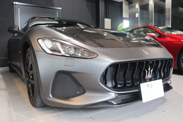 マセラティグラントゥーリズモ マットカラー カーコーティング 施工完了