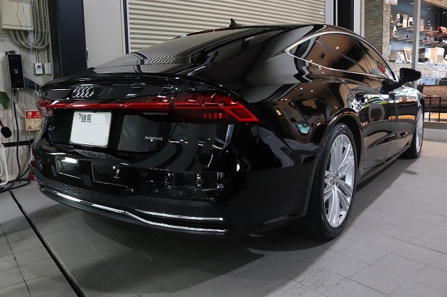 アウディA7にカーコーティング施工完了 1