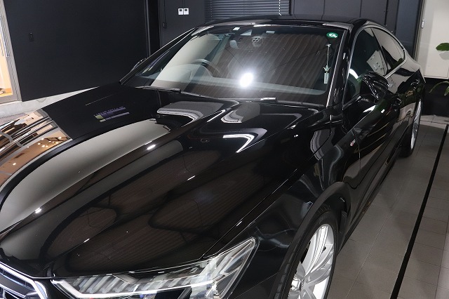 アウディA7にカーコーティング施工完了2