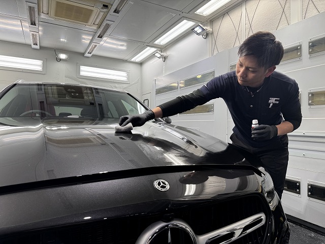 メルセデスベンツC220ⅾ All-Terrainにカーコーティング 施工中2