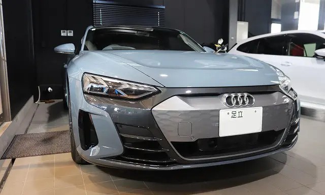 プロテクションフィルムを施工して愛車をきれいな状態で維持しよう