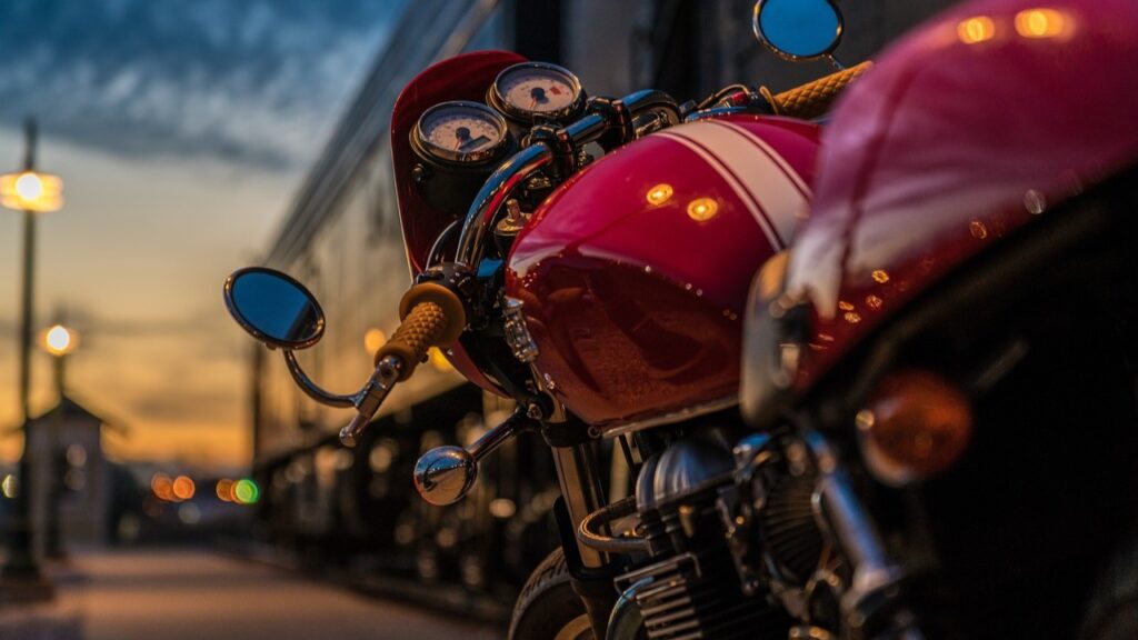 バイクコーティングを賢く活用して長く快適に乗り続けよう