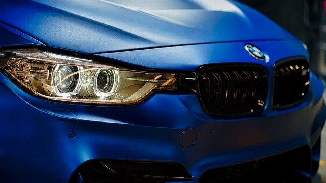 BMWを長く美しく乗るならプロテクションフィルムがおすすめ