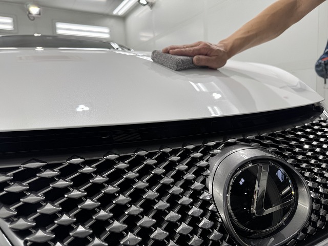 レクサスLC カーコーティング 施工中