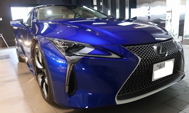 レクサスのコーティング施工事例：レクサス・LCコンバーチブルにセラミックコーティング・System Xを施工