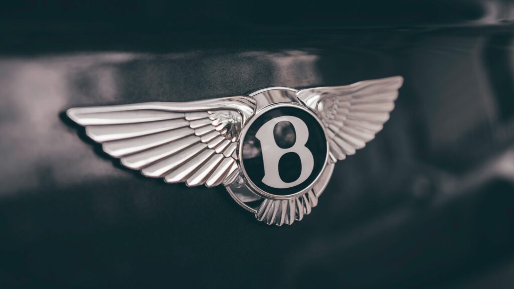 ベントレーにおけるカーコーティングの重要性