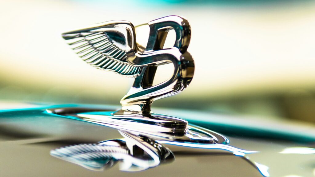 ”本物”の仕上がりを体感できる優良店を見つけるポイントについて解説するイメージ