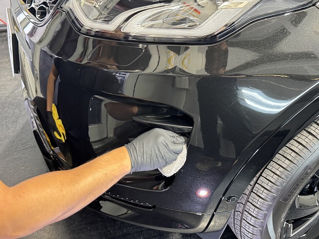 レンジローバーディスカバリーにカーコーティングの施工