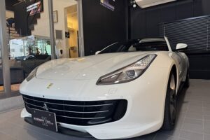 フェラーリGTC4　セラミックコーティング施工後　東京