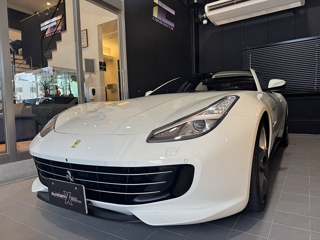 フェラーリGTC4　セラミックコーティング施工後　東京