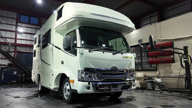 キャンピングカー VANTECH ZiL520 セラミックコーティング施工後 習志野