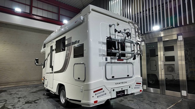 キャンピングカー　VANTECH　ZiL520　セラミックコーティング施工後　習志野