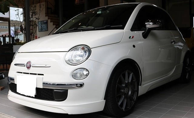 フィアット500にセラミックコーティングを施工