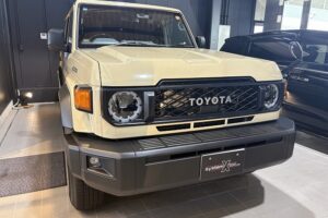 トヨタ ランドクルーザー70　セラミックコーティング施工後　完成写真　越谷市