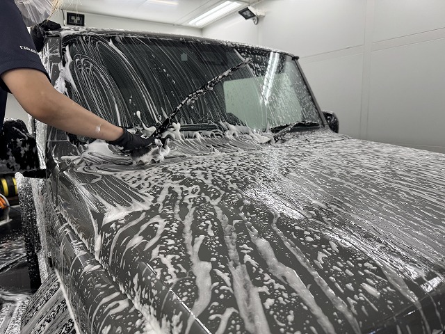 スズキジムニーシエラ　洗車の様子　浦安市