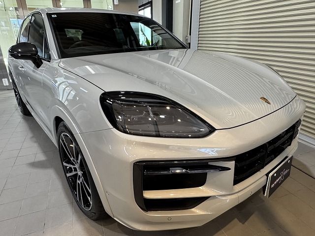 ポルシェカイエン　セラミックコーティング施工後　完成写真　市川