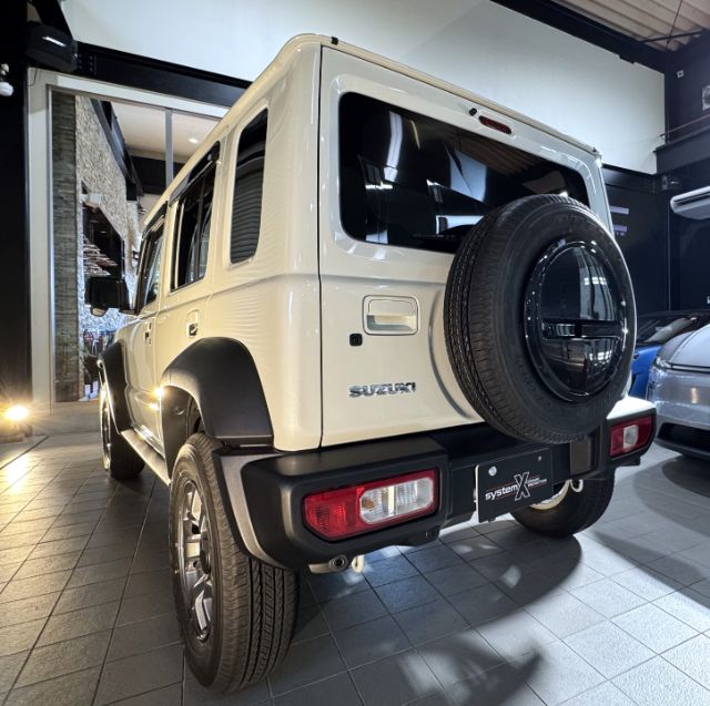 スズキ ジムニーノマドにセラミックコーティング　完成後ろ