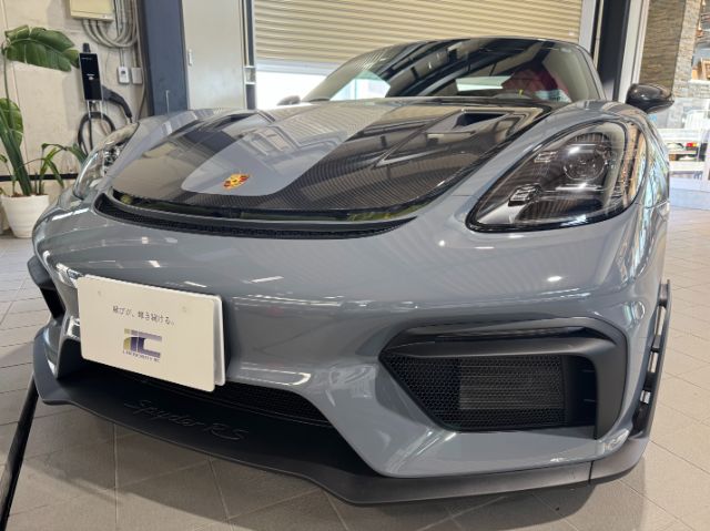 ポルシェ718スパイダーにプロテクションフィルム施工が完了
