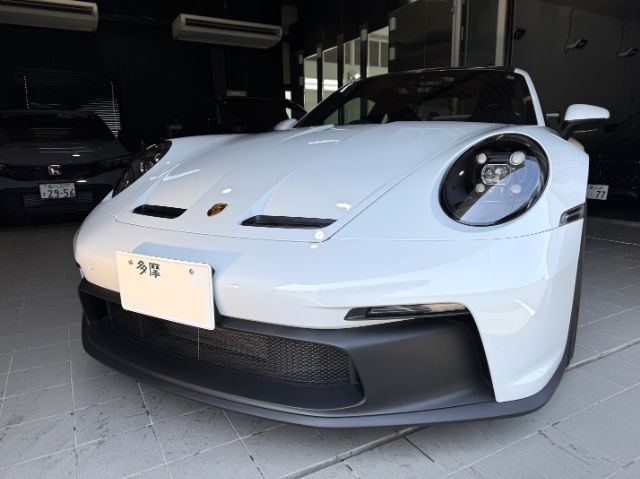 ポルシェ911GT3のフロントにプロテクションフィルム施工が完了