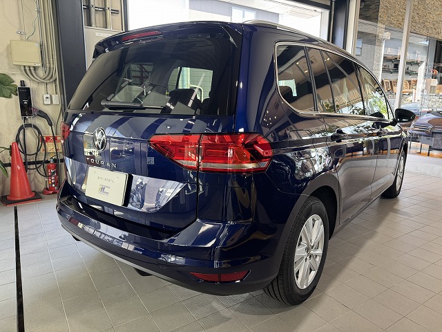 フォルクスワーゲン トゥーラン　セラミックコーティング施工後　完成　世田谷区