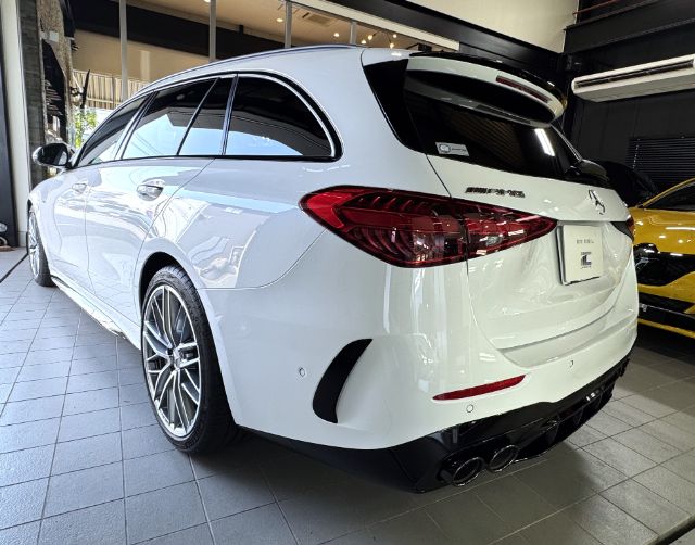 メルセデスベンツ AMG C43にセラミックコーティング　完成後ろ