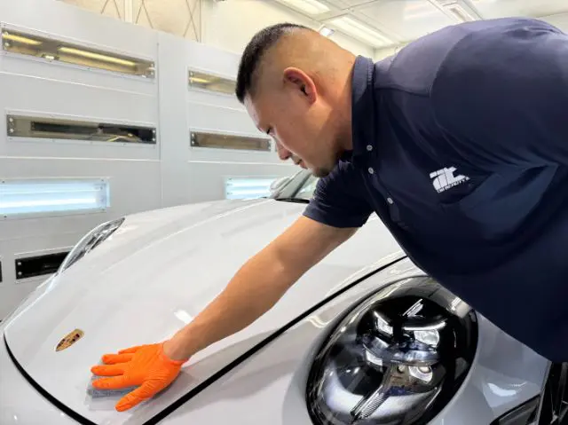 0001 - トータルカービューティIIC ポルシェ 911カレラGTS セラミックコーティング塗布中 文京区