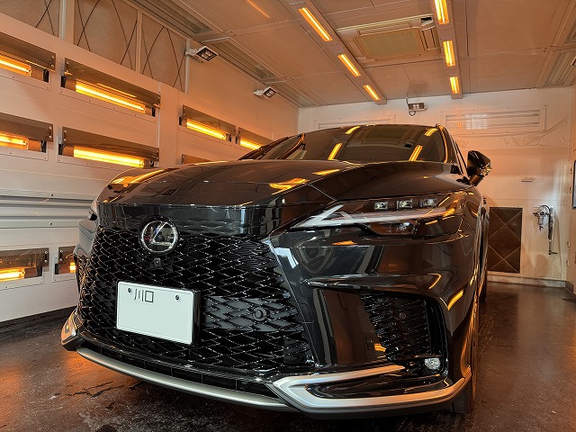 017 - トータルカービューティIIC レクサス RX350Fスポーツ セラミックコーティング施工後遠赤外線熱乾燥中 川口市