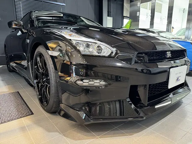 優良なプロテクションフィルム施工店の見極め方について解説するイメージ