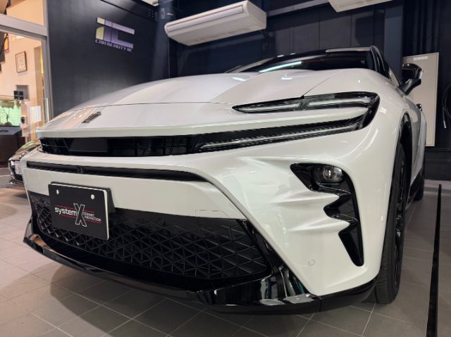 トヨタ　クラウンスポーツ　セラミックコーティング施工後　完成写真　江戸川区