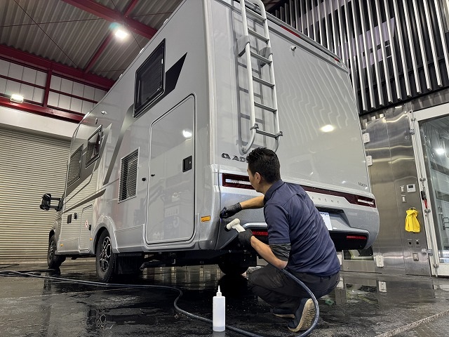 アドリア マトリックス スプリーム 670SL　洗車　江戸川区