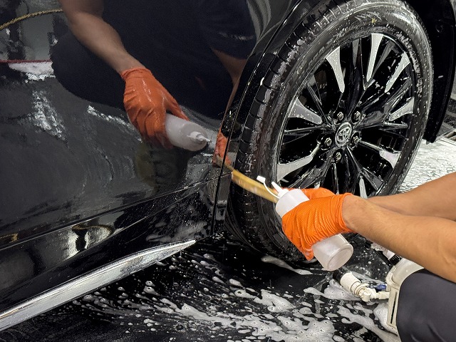 トヨタ ヴェルファイア　洗車　市川市