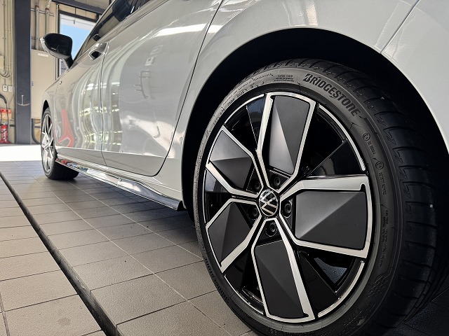 0042 - トータルカービューティIIC フォルクスワーゲン ゴルフ セラミックコーティング施工後 完成写真 江戸川区