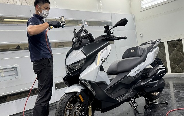 BMW・C400GTにセラミックコーティングを施工