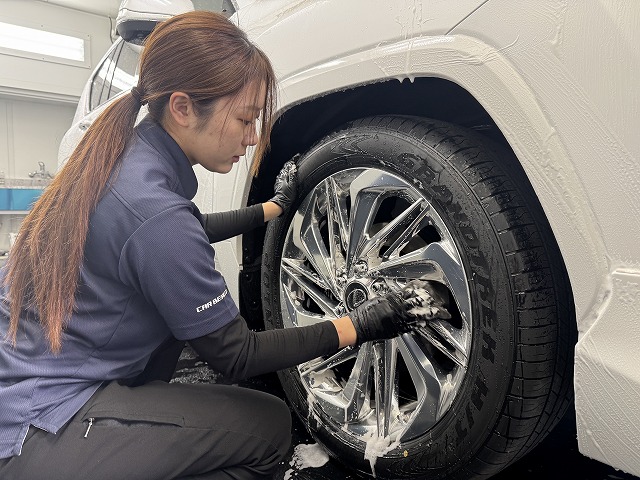 001 1 - トータルカービューティIIC レクサスLX600 洗車の様子 習志野市