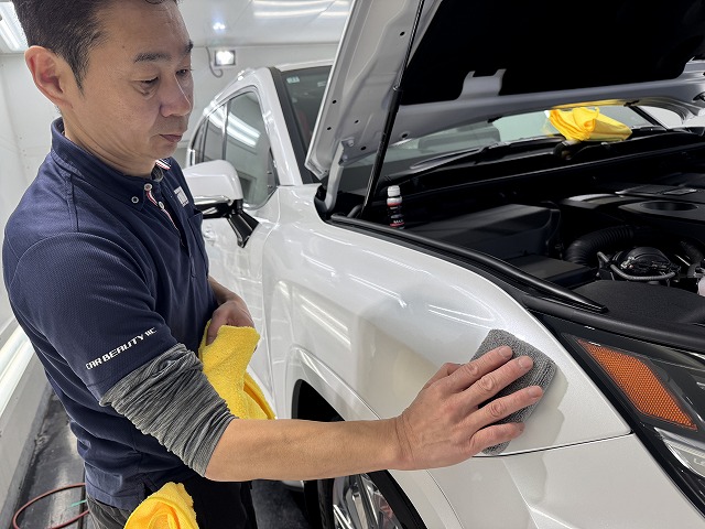 005 1 - トータルカービューティIIC レクサスLX600 セラミックコーティング拭き上げの様子 習志野市