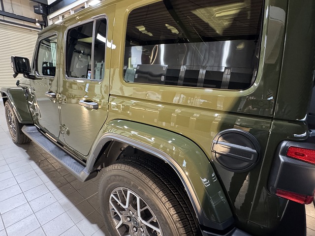 ジープ　ラングラーサハラ　セラミックコーティング施工後　完成写真　台東区