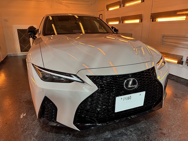 レクサスIS500　遠赤外線熱乾燥の様子　川崎市