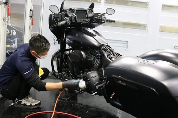 江戸川区 インディアン(オートバイ) バイクコーティング - トータルカービューティIIC 江戸川区 インディアン(オートバイ) バイクコーティング