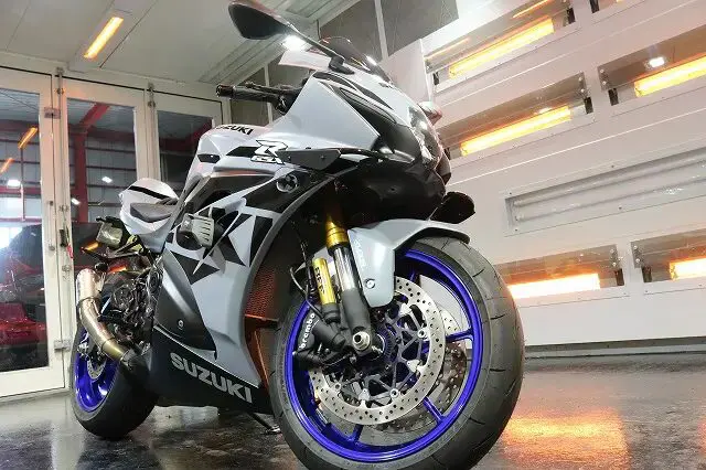 神奈川県のバイクコーティングなら施工事例豊富なIIC - トータルカー