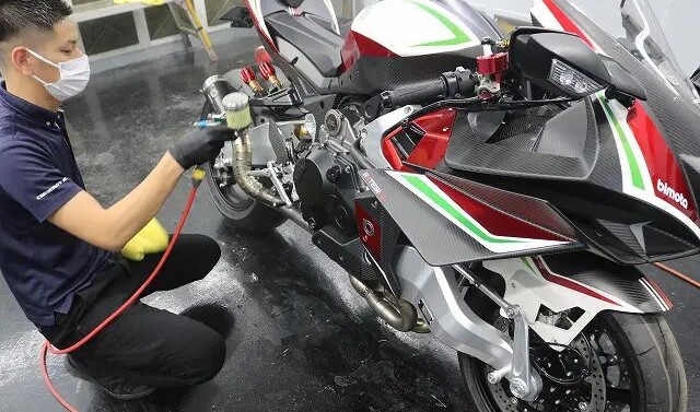 ビモータTESI-H2にセラミックコーティング・System Xを施工