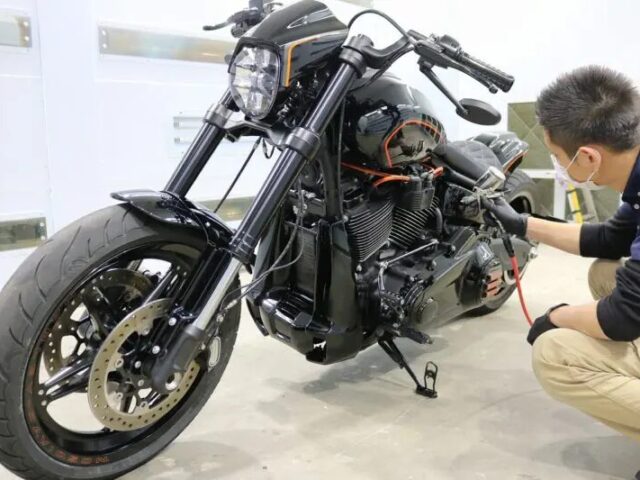 ハーレーダビッドソン バイクコーティング　スプレー施工
