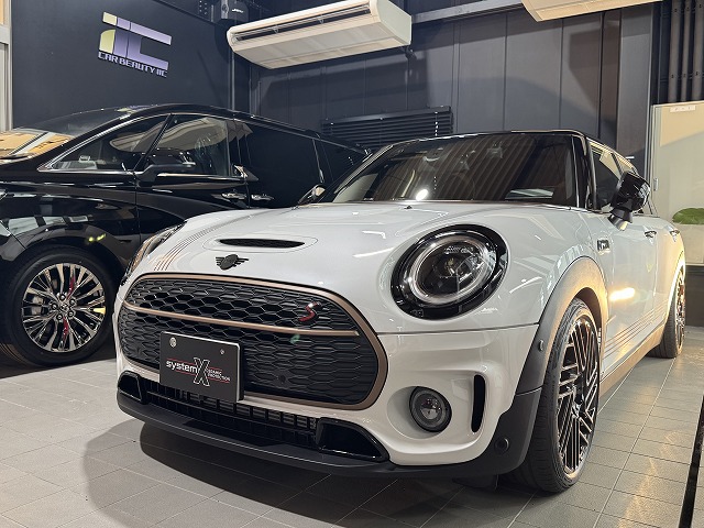 MINIクラブマンにカーコーティングの施工